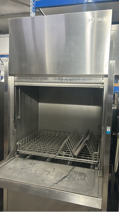 Masina de splalat oale -ustesile   Meiko Fv 130.2