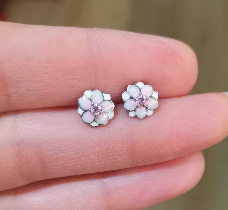 Pandora сребро обеци нови