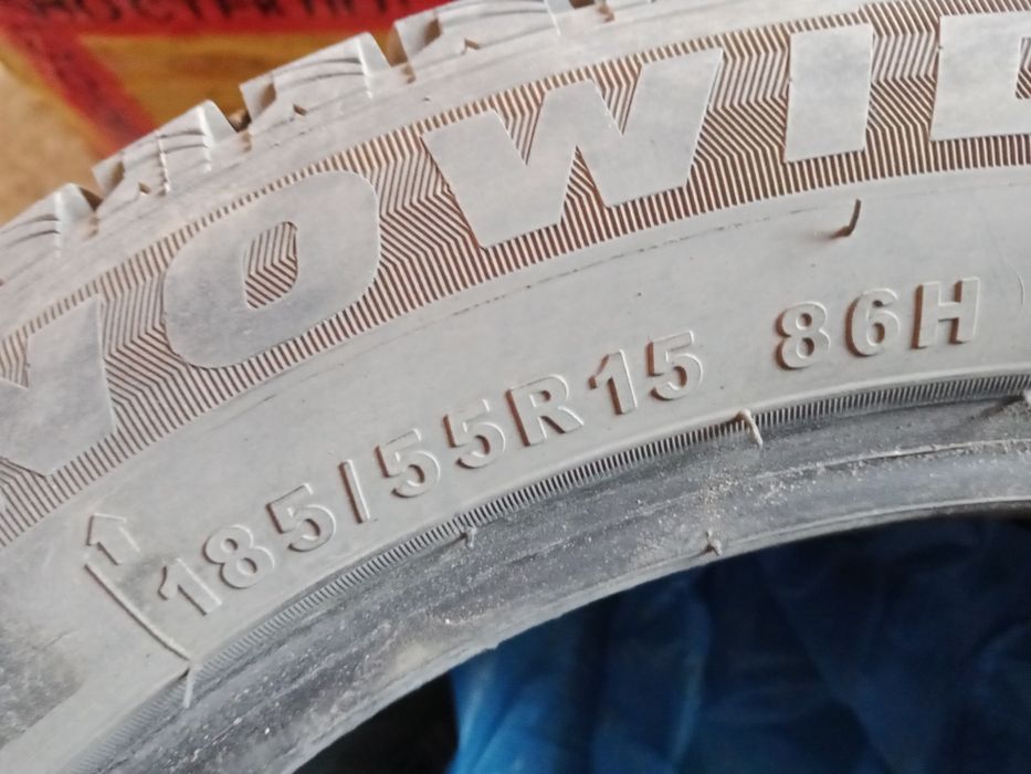 Продам шины зимние