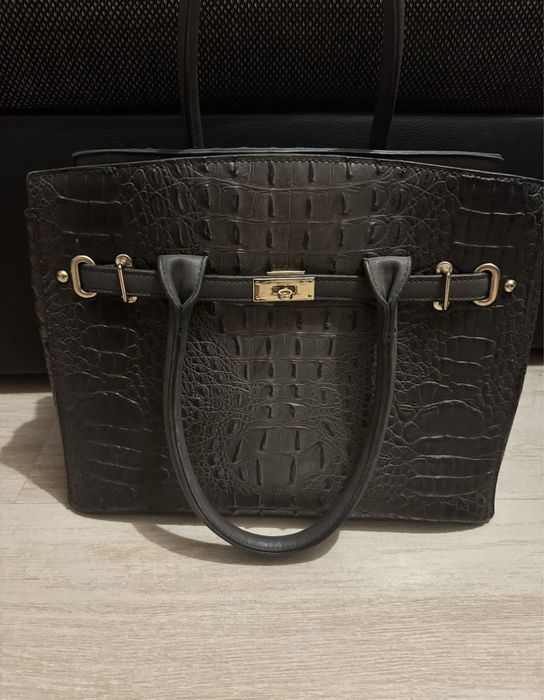 Дамска чанта