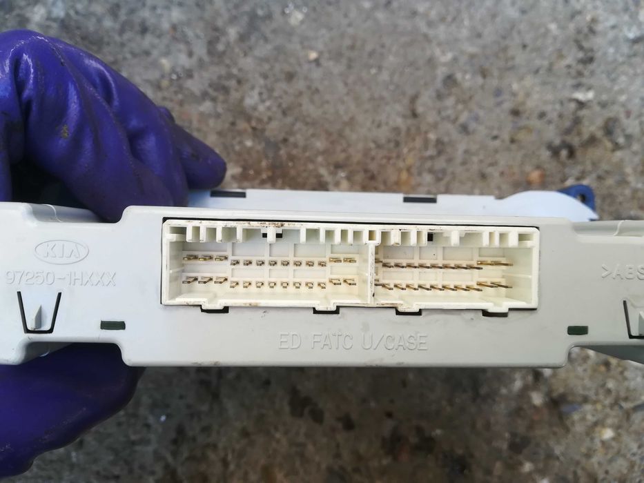 Kia Ceed Киа Сийд Сиид панел управление климатроник парно аварийни