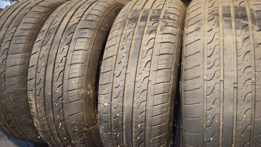 Продам комплект шин