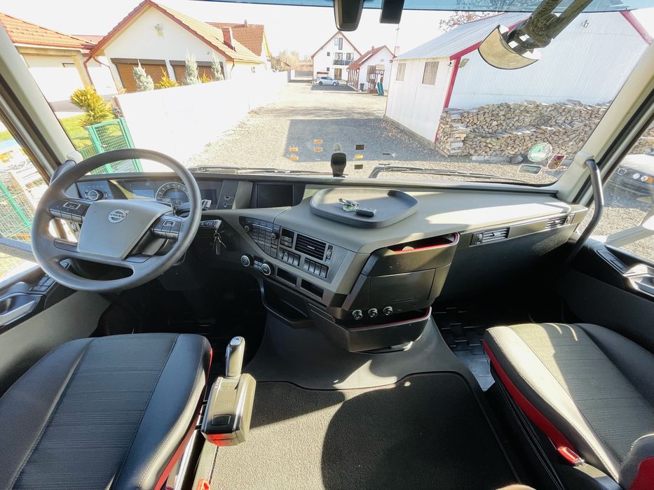 Volvo FH 500•2017• Standard -739.093 km. Recent  Adus.