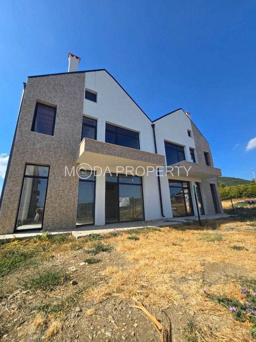 Продава се Къща в Свети Влас - 208 кв.м за 513 €/кв.м - Снимка #7