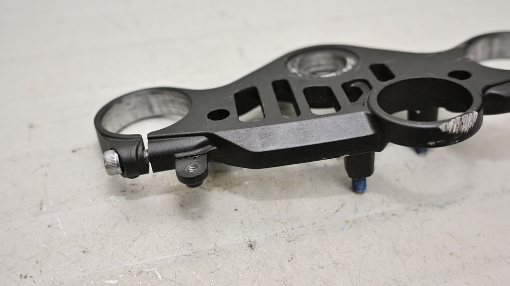 Jug Furca Superior Yamaha R1M 2015 - 2019