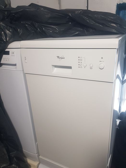 Mалка свободно-стояща Съдомиялна Whirlpool