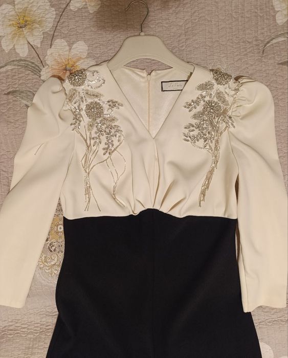 Vecherniy ko'ylak sotiladi