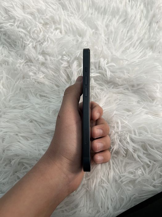 Iphone 13 в хорошом состояний