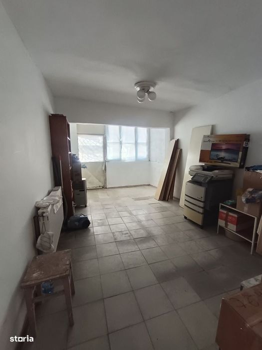 Spatiu comercial Targoviste-la 2 minute de Liceul Cantacuzino