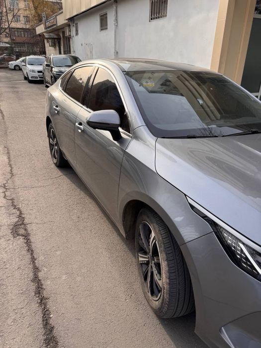 Byd Chazor flagship 2023