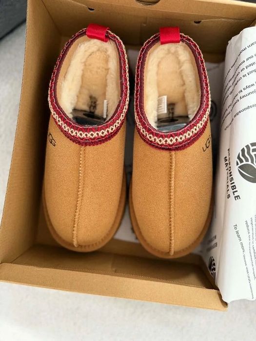 Ugg tazz 36 maro
