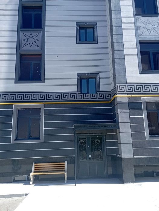 Квартира сотилади