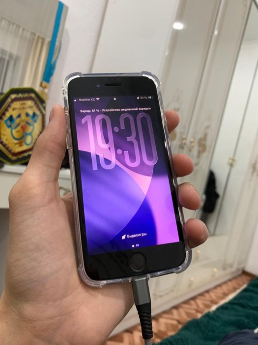 iPhone Se 2020/64/100