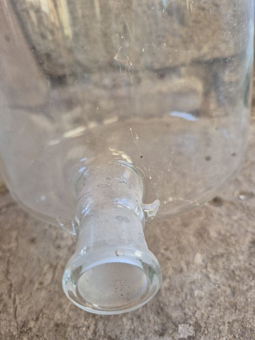 Продам бутыль на 10л.