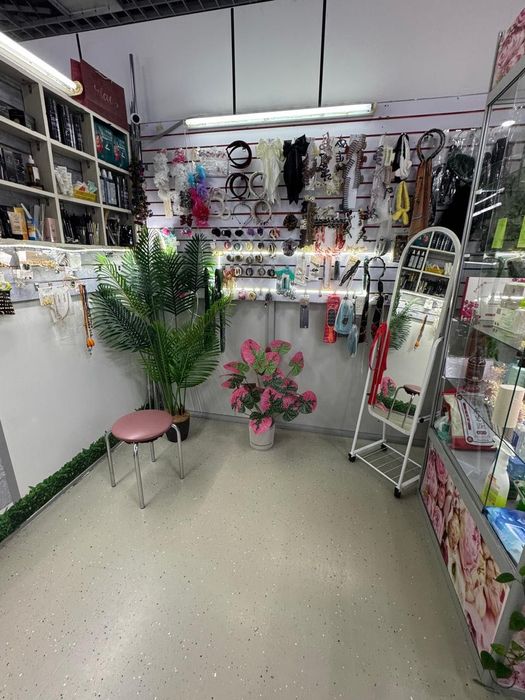 Продается бутик со всем содержимым