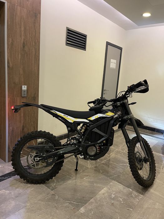 Продаю Surron Ultra Bee X новый с пробегом 600км
