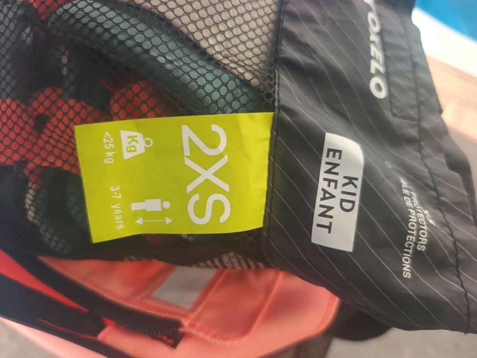 Детски ролери Decathlon Oxelo Play 3 с протектори