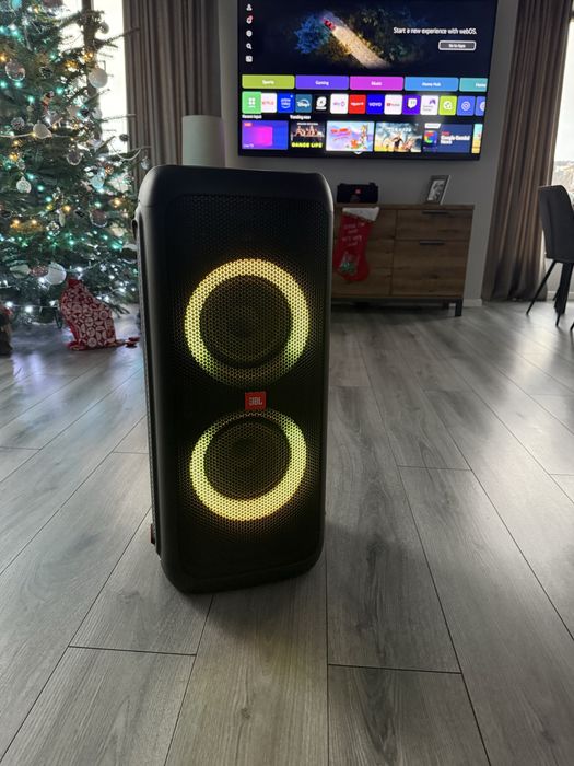 JBL PartyBox 300 bluetooth