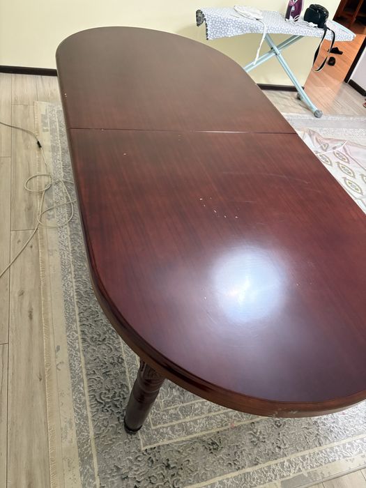 Продам стол в хорошем состоянии