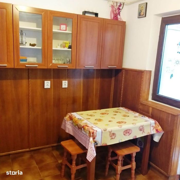 Apartament 2 camere, decomandat, foarte spaţios, mobilat, Unirii Nord