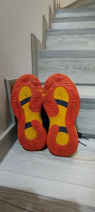 Баскетболни обувки se900 nba golden state