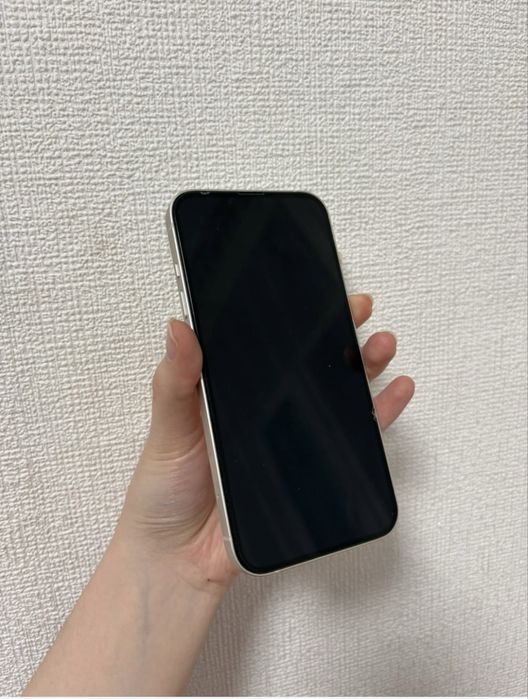 Продам айфон 13 в хорем состояний