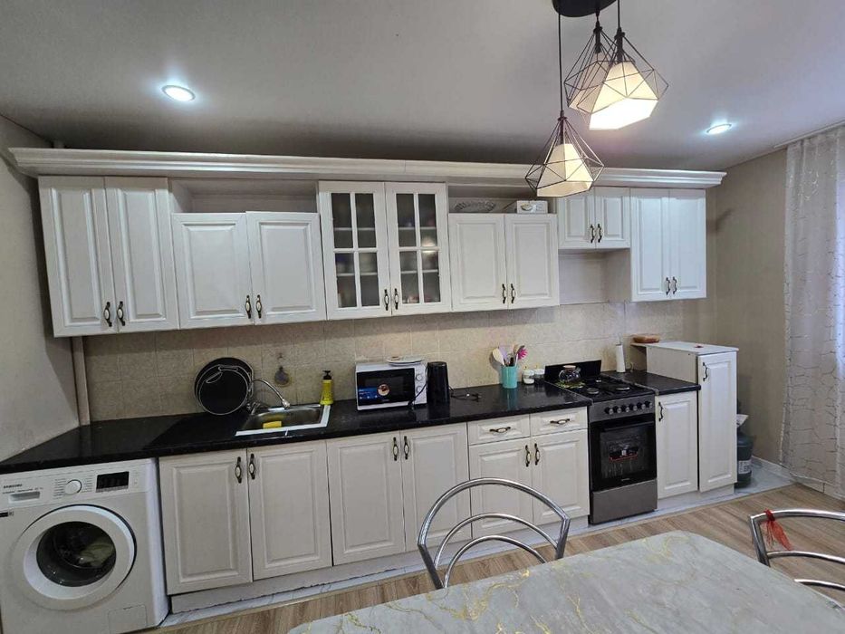В продаже дом 7 комнат, Бесколь