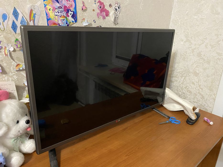 Продам телевизор LG