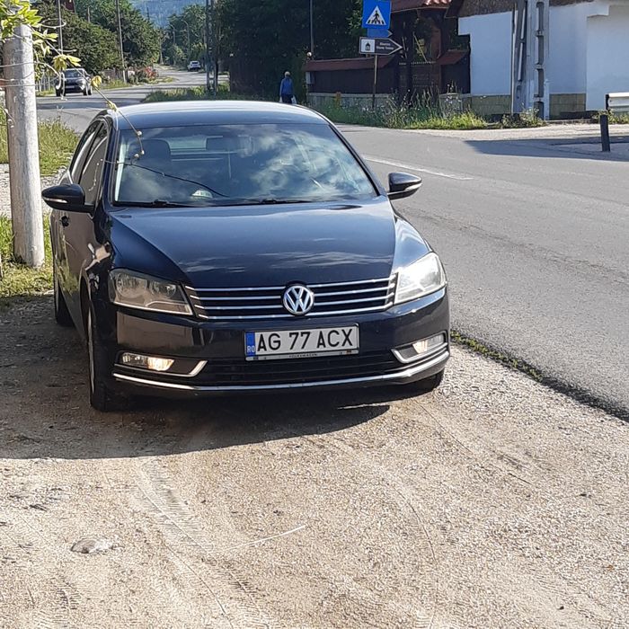 VW Passat  B7 Proprietar Berlina 2.0 TDI manuală