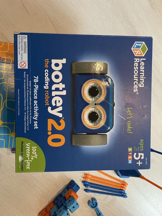 Robotel Learning Resources pt codare BOTLEY 2.0 cu 78 piese