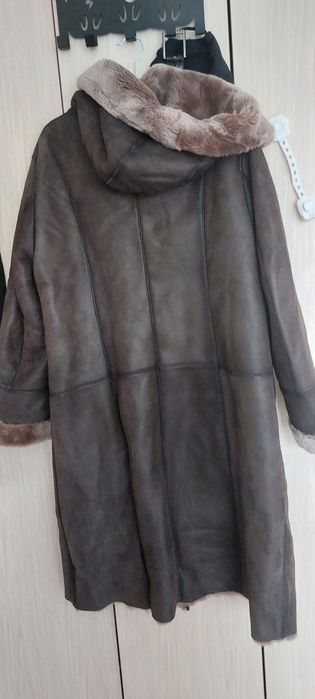Продам дубленку новая
