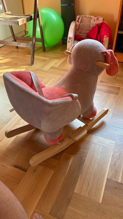 Играчки busy board / количка с бонбони / кошара бебе / плюшена люлка