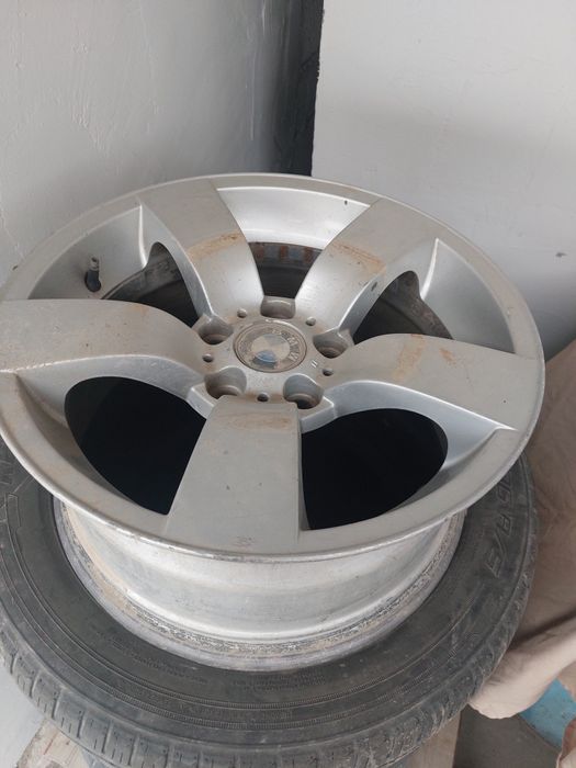 Диски от бмв. В хорошем состоянии