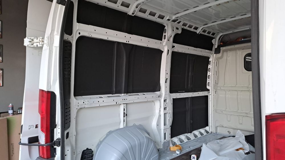 Campervan Peugeot Boxer conversie vând sau schimb