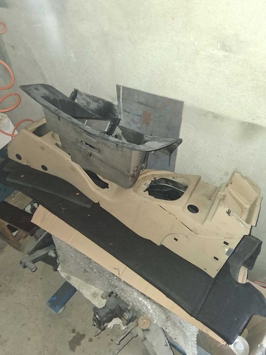 Останали части от Алфа  Ромео 147