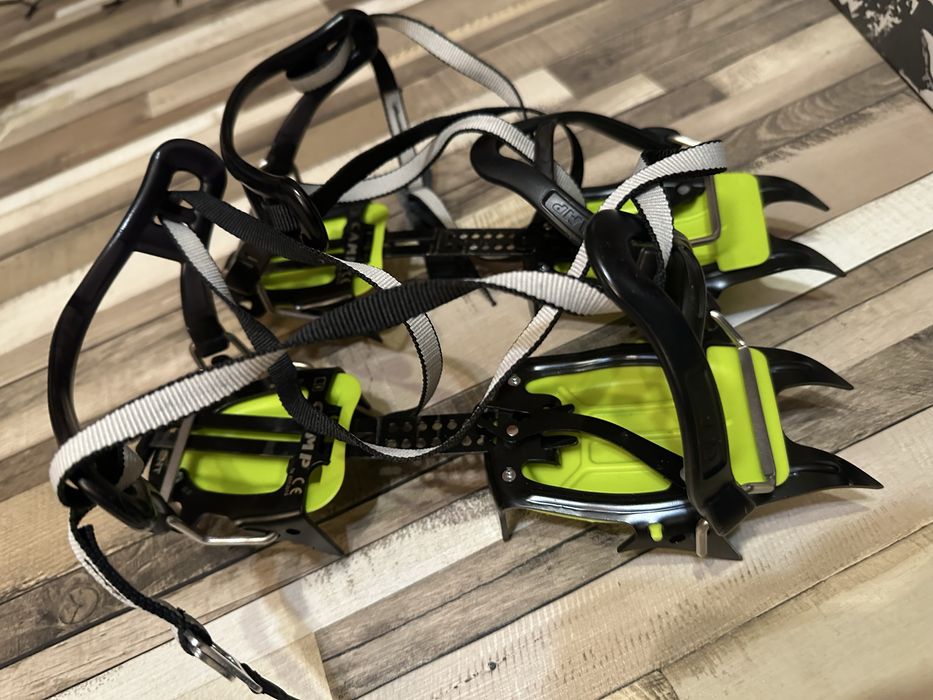 Котки за туризъм, катерене Camp Ascent Universal