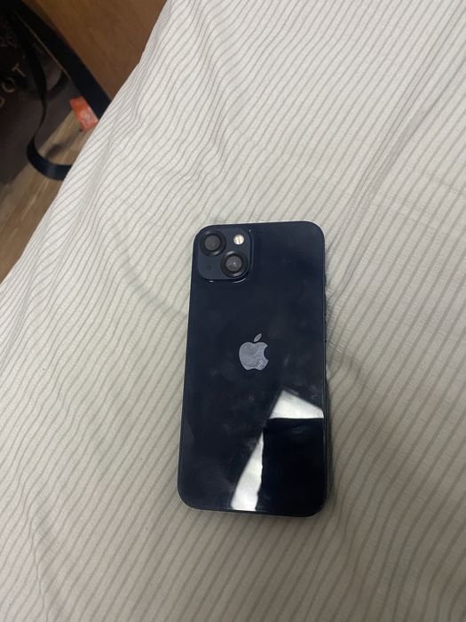 Продаю Iphone 13 256gb