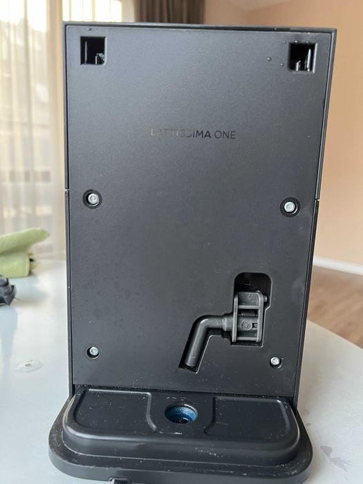 Nespresso Latissima One