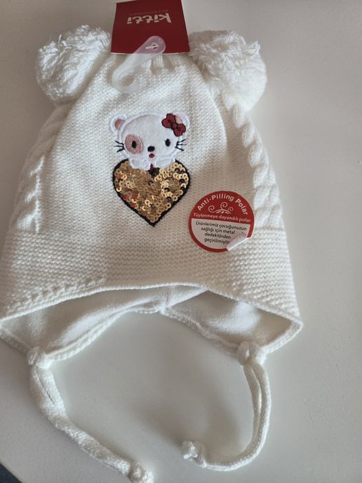 Шапка за момиче 18м