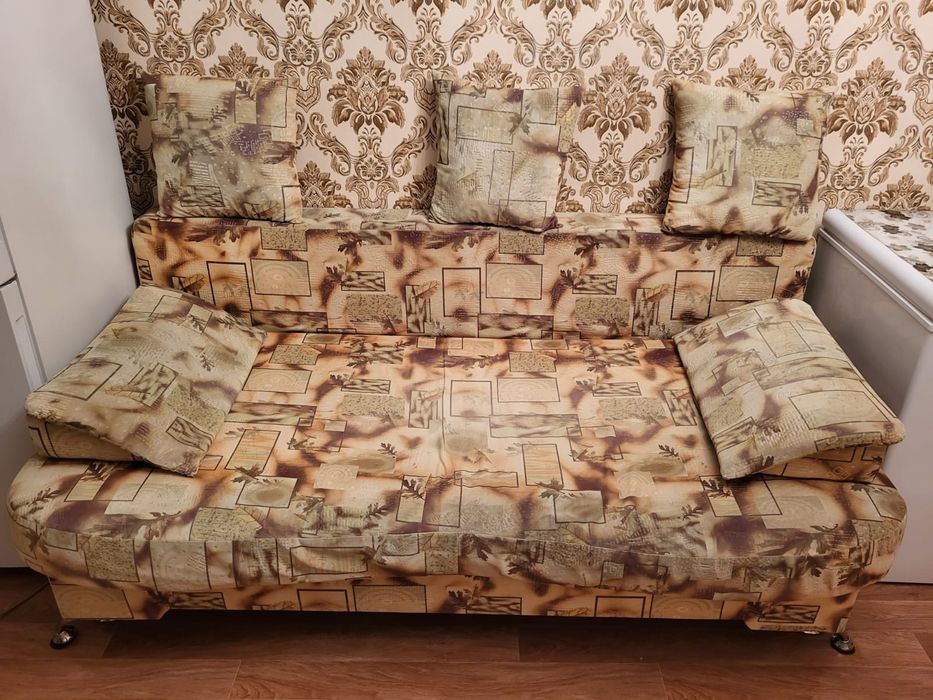 Продаю диван раскладной