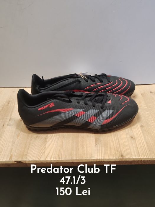Ghete fotbal pentru teren sintetic