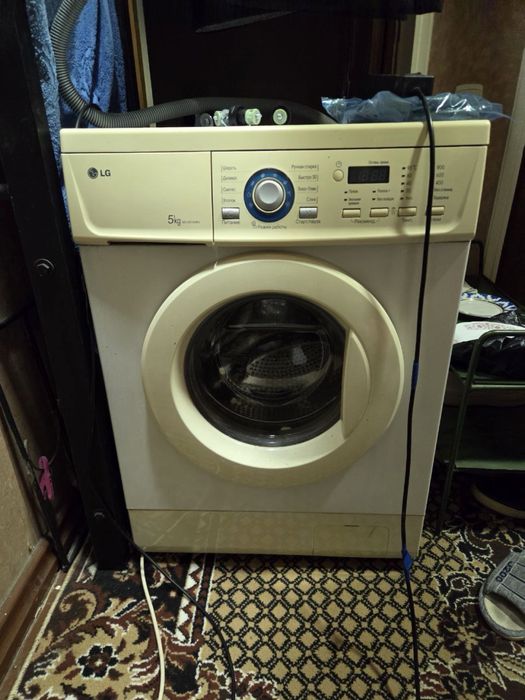 Продается стиральная машина LG