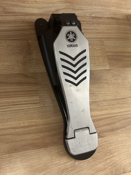 Ofer spre vanzare set de tobe electronice Yamaha DTX430, stare perfect