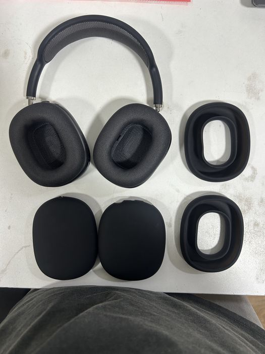 Air pods max