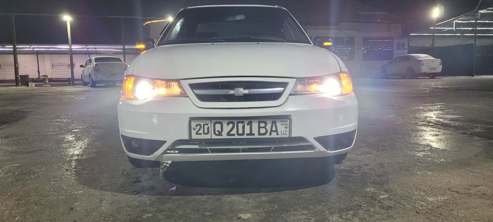 Прадаётся Нексия 2 гибрит 2012 год