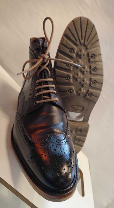 Ghete lace up 43 brogue Sartoria Artigianale lucrate manual piele