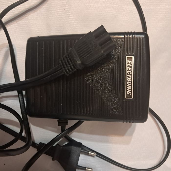 Педаль для швейной машины