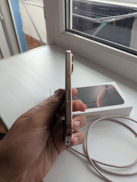 iPhone 16 Pro 256Gb