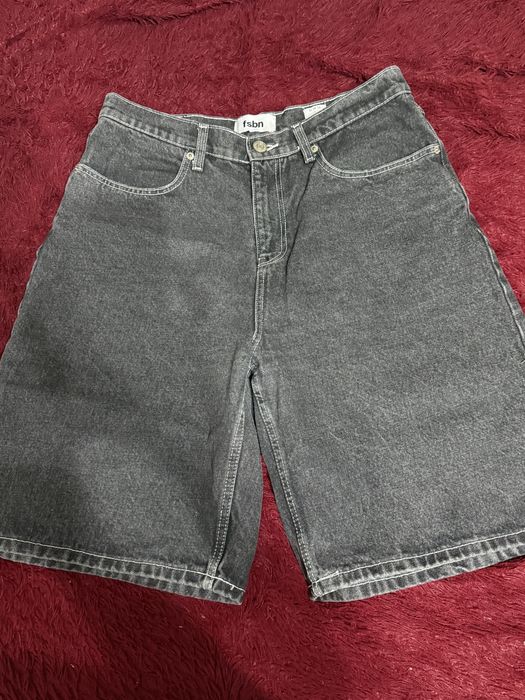 Женские вещи б/у , за дешево