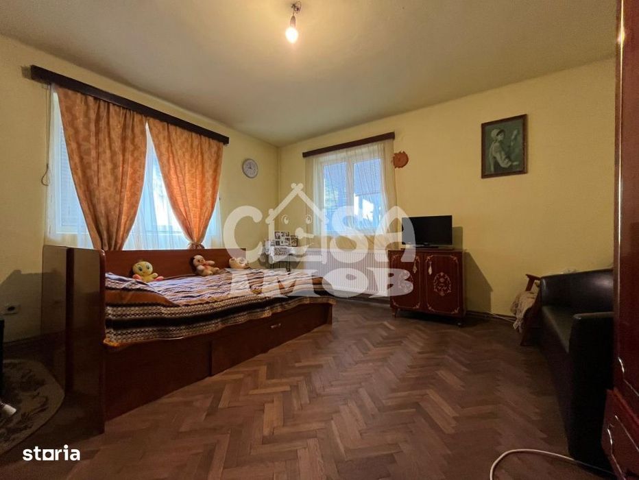 Casa P+1 cu teren 980 mp curte si gradina aproape de gara Gaesti